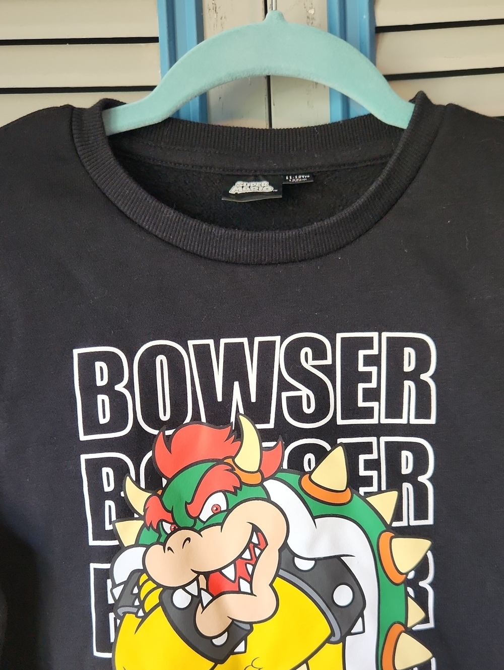 Super Mario Bowser Graphic Sweatshirt - Picture 3 of 10